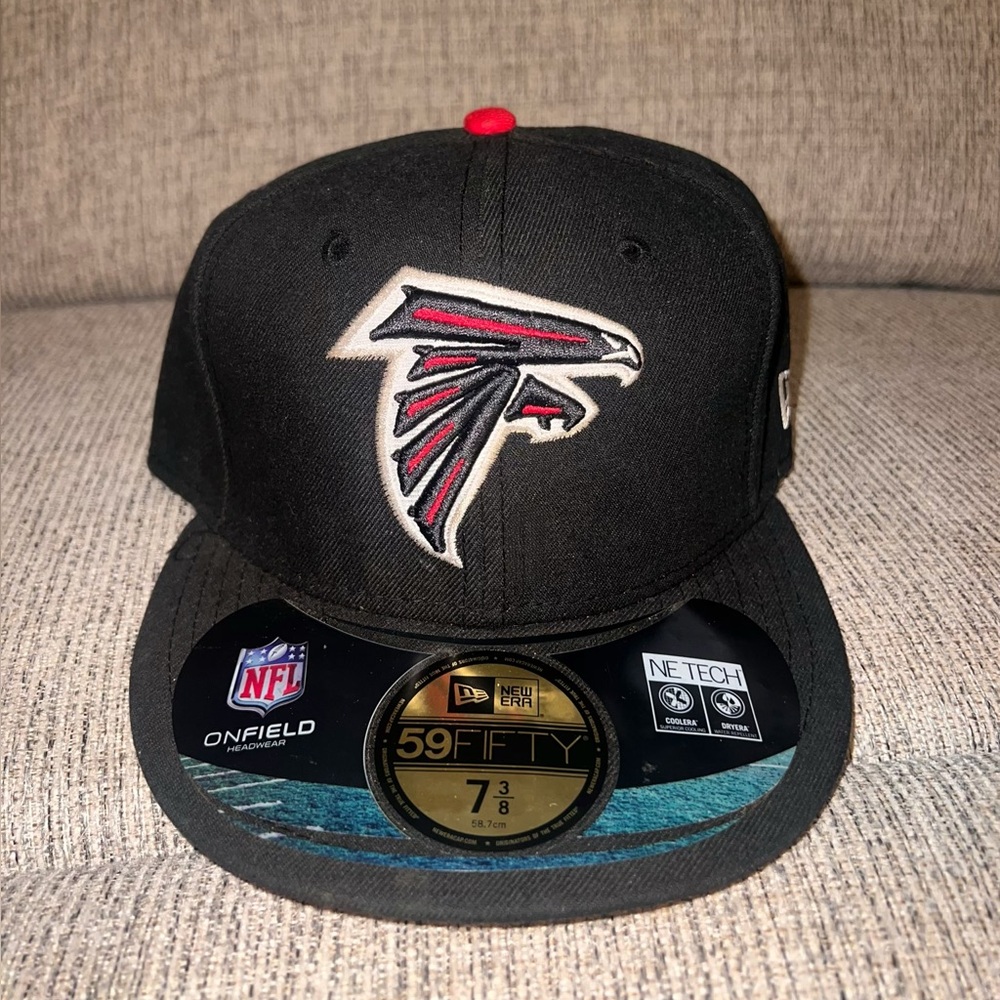 New Era Black and Red Atlanta Falcons Fitted Hat